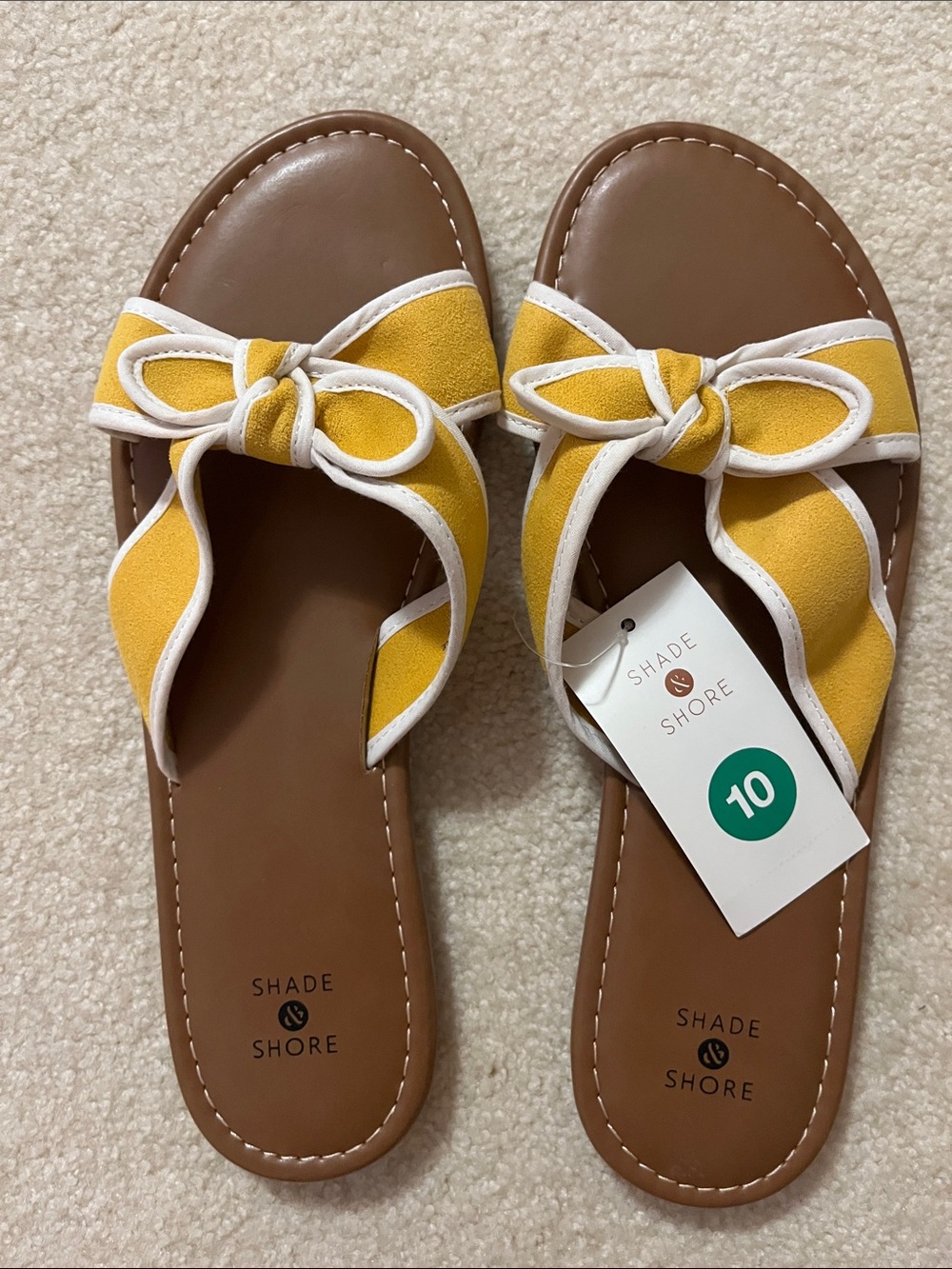 Shade & Shore Yellow and White Bow Slide Sandals